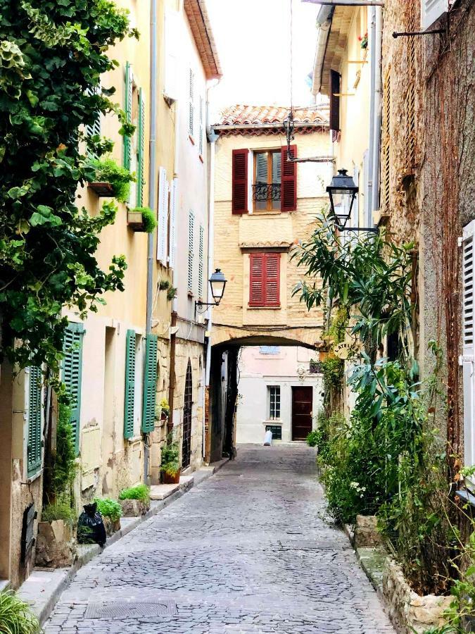 Appartement Duplex au coeur du vieil Antibes Extérieur photo